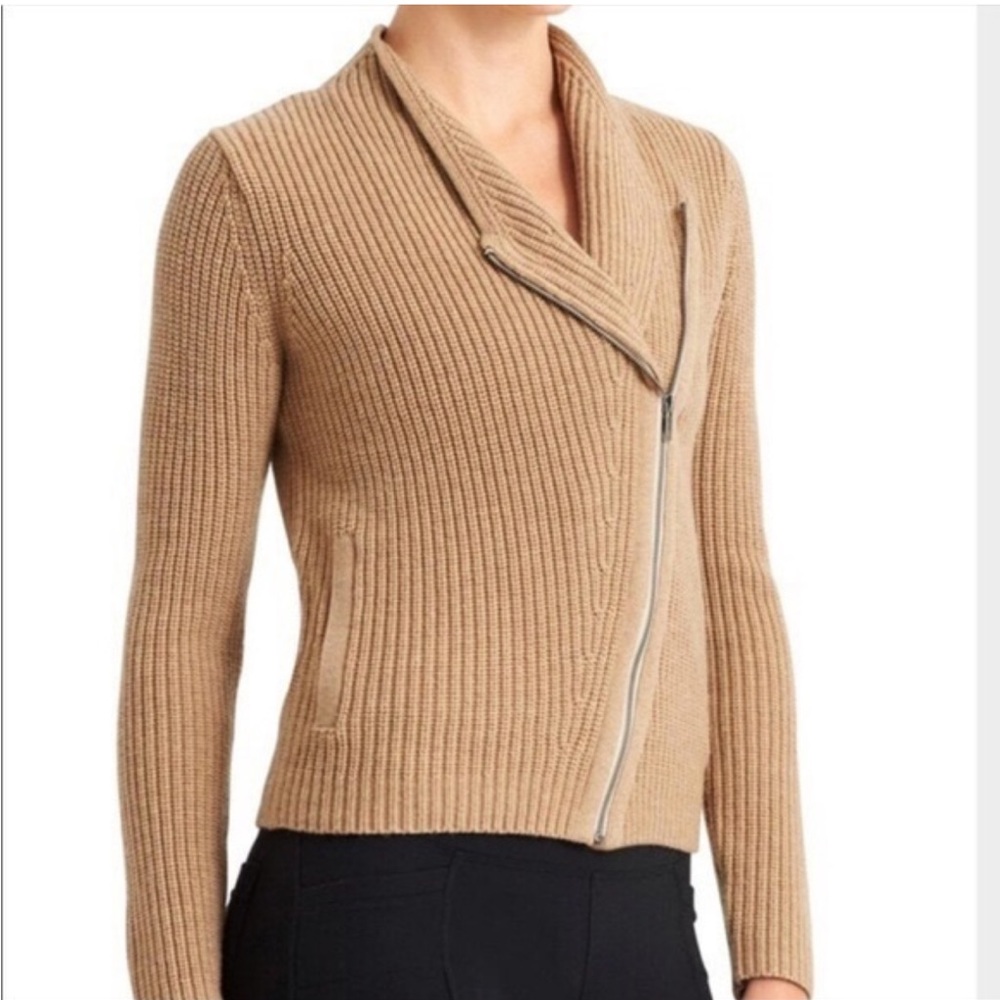 Athleta Sweater